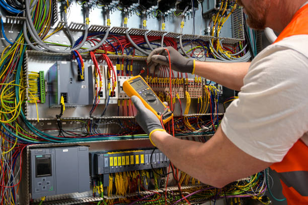 Best 24-Hour Electrician  in Mchenry, IL